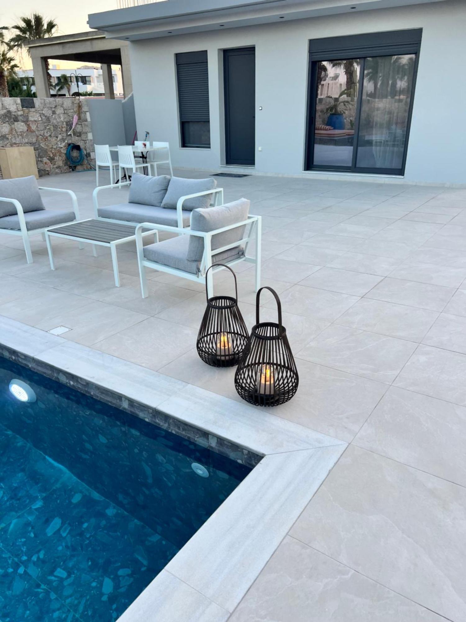 Cora May Central Villa With Private Pool 200M To The Beach Faliraki Ngoại thất bức ảnh